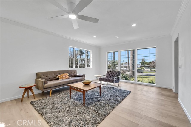 Detail Gallery Image 6 of 46 For 527 W Palm, Redlands,  CA 92373 - 5 Beds | 3 Baths