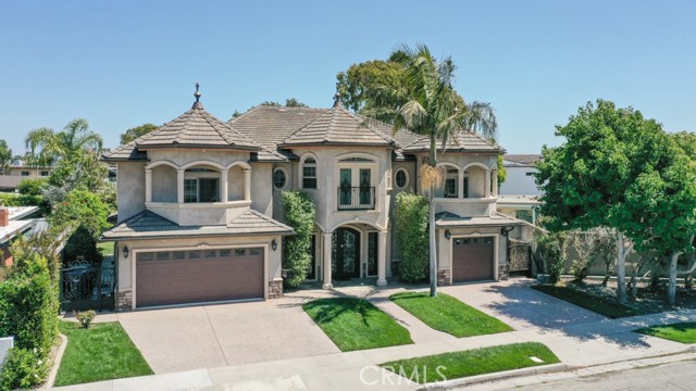 16802 Kamalii Drive, Huntington Beach CA: https://media.crmls.org/medias/6e75fdc6-6cd2-469e-9532-bbf53067181d.jpg