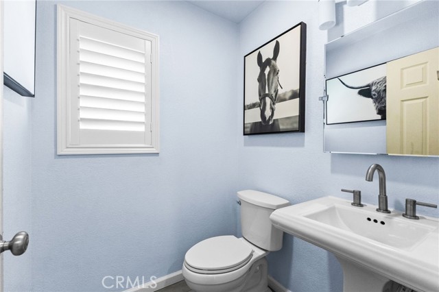 Detail Gallery Image 24 of 59 For 823 Pathfinder Way, Corona,  CA 92878 - 3 Beds | 2/1 Baths