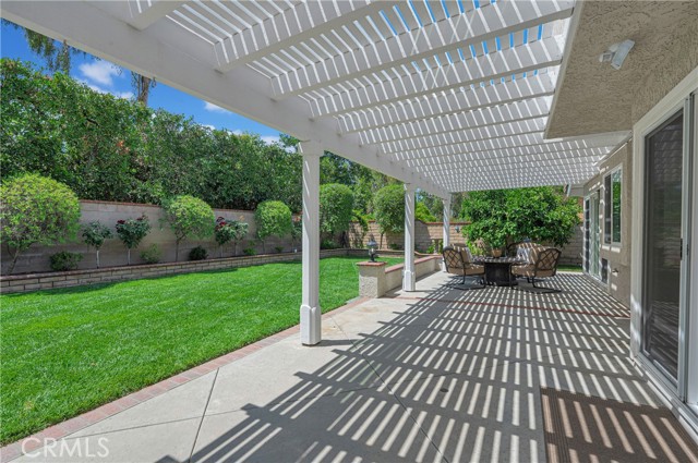 21212 Valleyview Drive, Walnut CA: https://media.crmls.org/medias/6e76e278-f143-4490-b898-f673a299c4cc.jpg