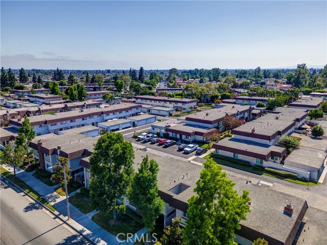 11263 Knott Avenue, Cypress CA: https://media.crmls.org/medias/6e772a96-df54-4675-b12c-bd921147b838.jpg