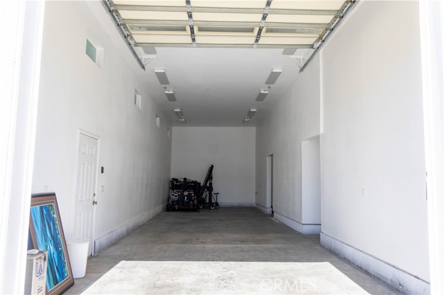 Detail Gallery Image 44 of 66 For 124 N Naomi, Burbank,  CA 91505 - 4 Beds | 3 Baths