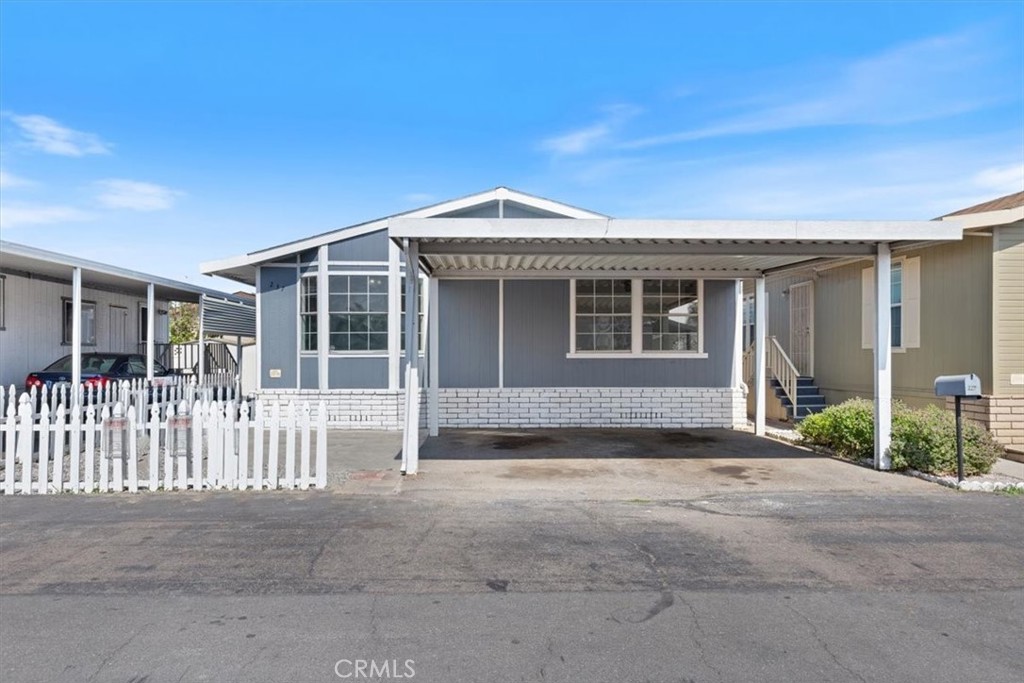 9080 Bloomfield Avenue 237