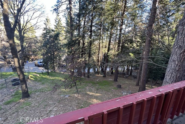 Detail Gallery Image 6 of 10 For 24988 Crest Forest, Crestline,  CA 92325 - 2 Beds | 1 Baths