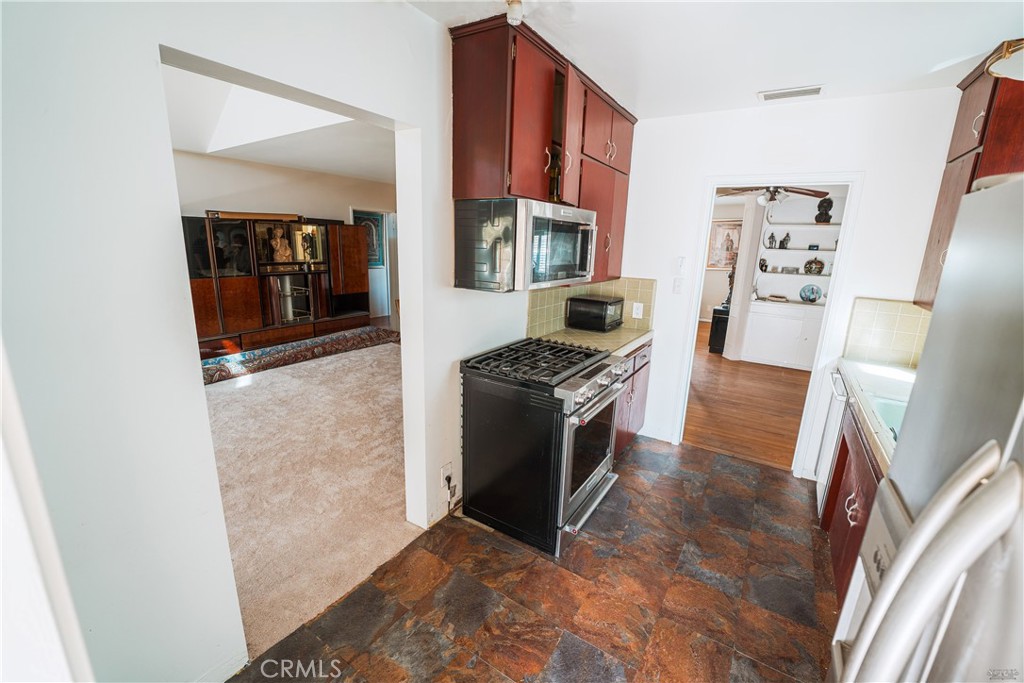 3309 Wedgewood Lane Burbank img 18