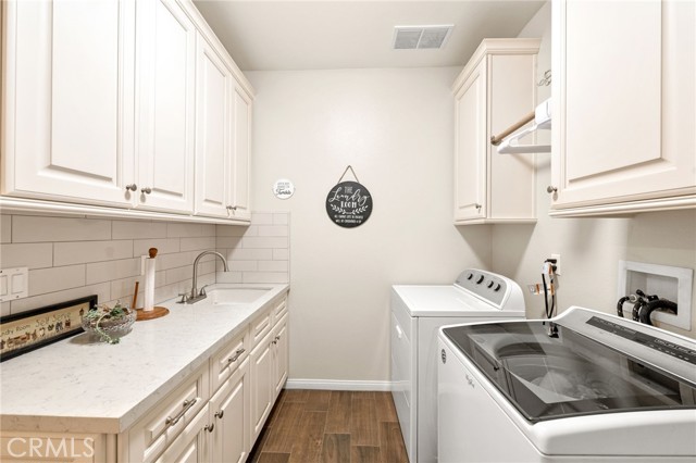Detail Gallery Image 31 of 43 For 41812 Octavia Ct, Murrieta,  CA 92562 - 5 Beds | 4/1 Baths