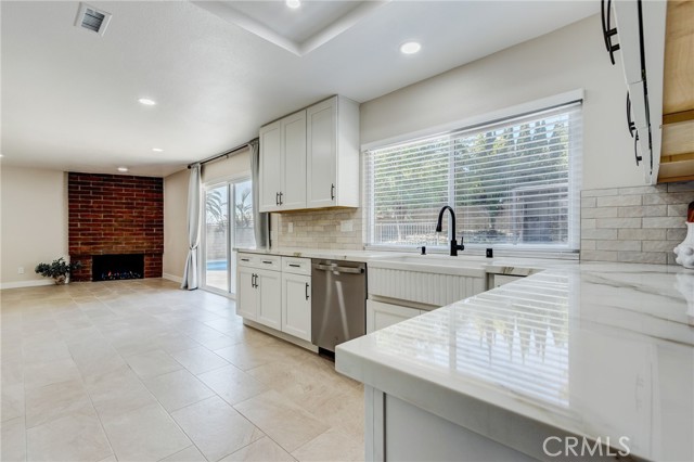 Detail Gallery Image 14 of 60 For 1761 N Coolcrest Ave, Upland,  CA 91784 - 4 Beds | 2/1 Baths