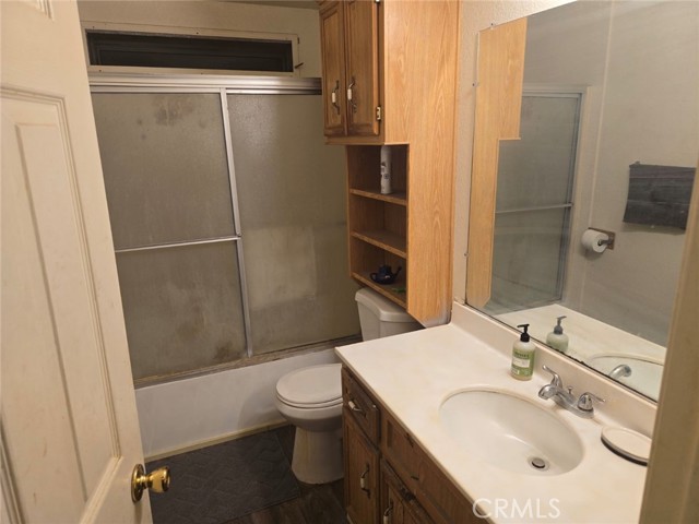 10001 W Frontage Road # 64, South Gate, California 90280, 3 Bedrooms Bedrooms, ,2 BathroomsBathrooms,Manufactured In Park,For Sale,10001 W Frontage Road # 64,CRSR25008198