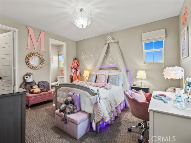 Detail Gallery Image 41 of 65 For 22385 Midtown Ct, Saugus,  CA 91350 - 5 Beds | 4/1 Baths