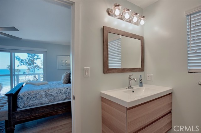 Detail Gallery Image 11 of 12 For 1531 Buena Vista #B,  San Clemente,  CA 92672 - 2 Beds | 2 Baths