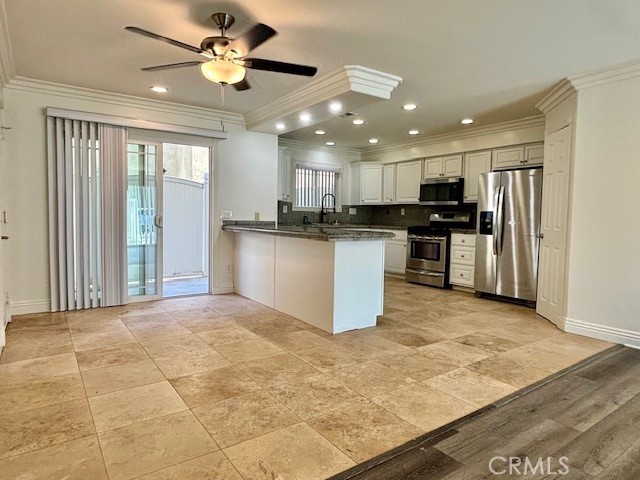 4150 Patrice Road, Newport Beach CA: https://media.crmls.org/medias/6e7fe24a-4376-4aa9-b95c-8d1b66578346.jpg