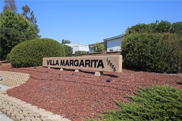 Villa Margarita sign at entrance to park