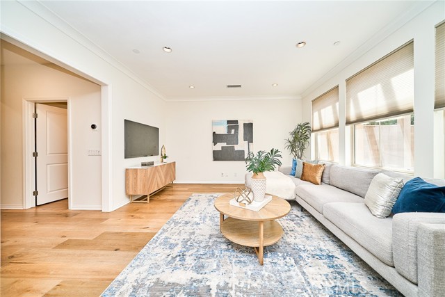 Detail Gallery Image 14 of 24 For 121 Baritone, Irvine,  CA 92620 - 3 Beds | 2/1 Baths