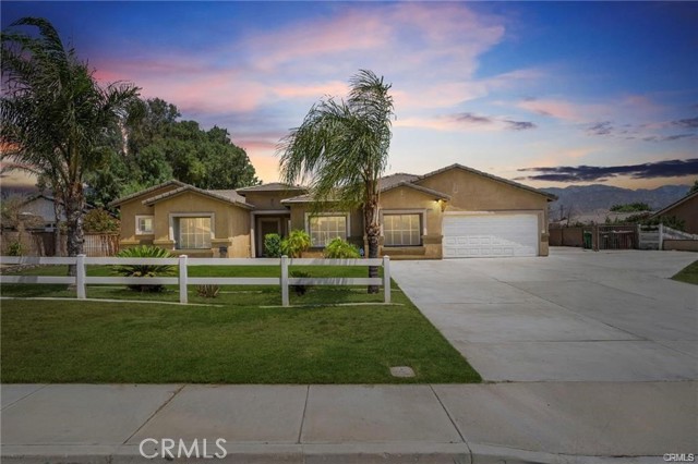 1037 Charles Street, Banning CA: https://media.crmls.org/medias/6e820d88-2e30-452a-aaba-b62633f4c3a0.jpg