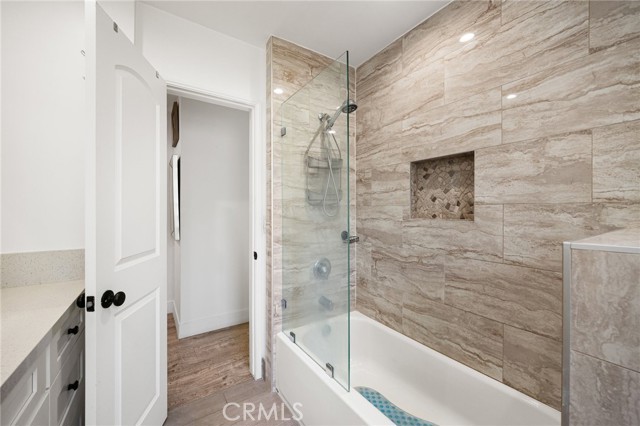 Detail Gallery Image 16 of 24 For 5655 Natick Ave, Sherman Oaks,  CA 91411 - 3 Beds | 2 Baths