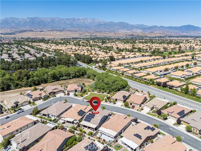 345 Lucinda Terrace, Beaumont CA: https://media.crmls.org/medias/6e82899e-c822-4ec1-b955-622b72d603a3.jpg