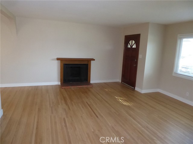 Detail Gallery Image 6 of 29 For 8277 Verbena, Riverside,  CA 92504 - 2 Beds | 1 Baths