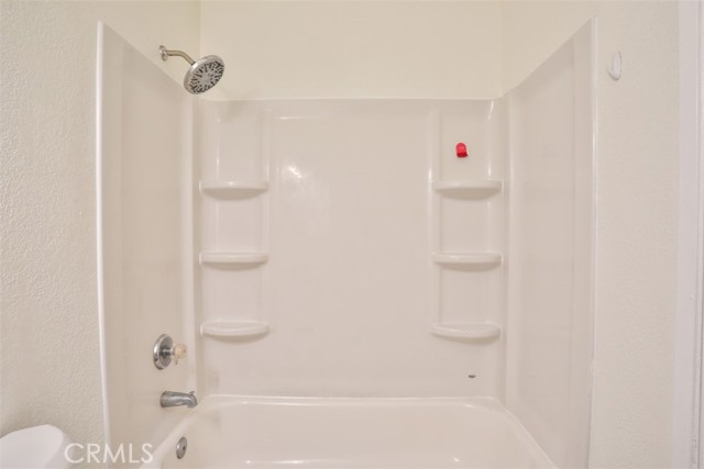 3025 N White Avenue, La Verne CA: https://media.crmls.org/medias/6e82e03c-dd4f-4263-9e22-1197838b2328.jpg