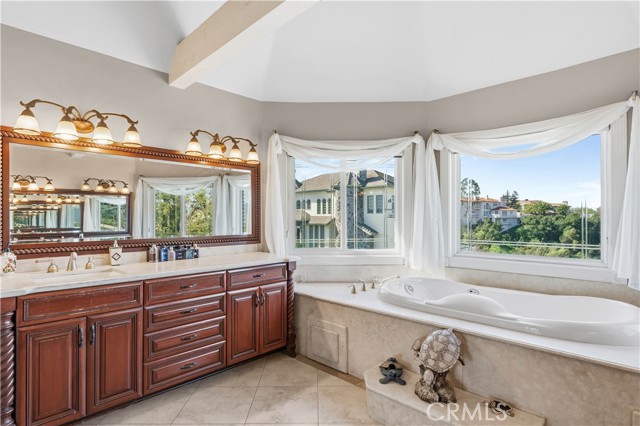 Detail Gallery Image 44 of 75 For 1603 Calle Cristina, San Dimas,  CA 91773 - 5 Beds | 5/1 Baths