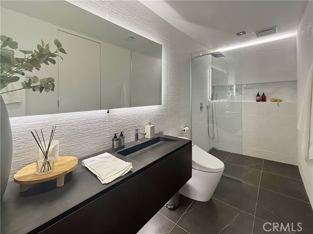 9844 Wanda Park Drive, Beverly Hills CA: https://media.crmls.org/medias/6e836b97-4e90-4030-a34d-48284a6190c3.jpg