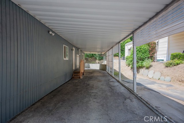 23500 The Old Road, Newhall CA: https://media.crmls.org/medias/6e83b663-4236-462b-81c6-9eef0bccddbc.jpg