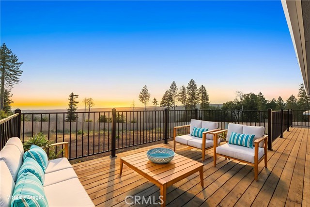 8412 Montna Drive, Paradise CA: https://media.crmls.org/medias/6e842350-345b-4a4f-9ab6-86052ef53339.jpg