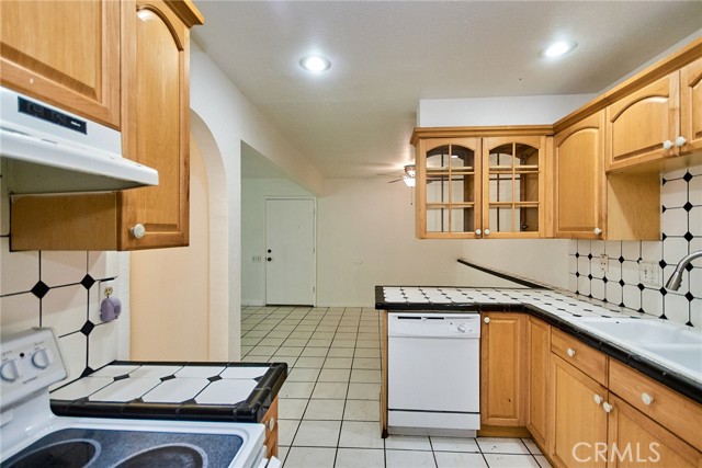 Detail Gallery Image 7 of 28 For 212 S Kraemer Bld #1205,  Placentia,  CA 92870 - 2 Beds | 1 Baths
