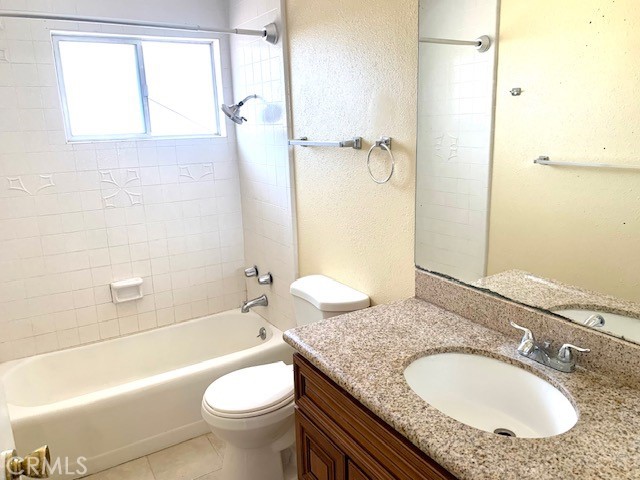 Detail Gallery Image 5 of 6 For 12431 Oriole Ave, Grand Terrace,  CA 92313 - 3 Beds | 2 Baths