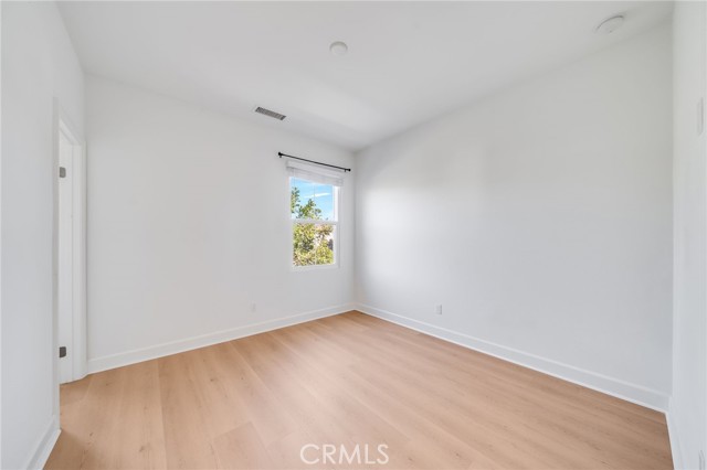 Detail Gallery Image 21 of 35 For 64 Meander, Irvine,  CA 92620 - 3 Beds | 2/1 Baths