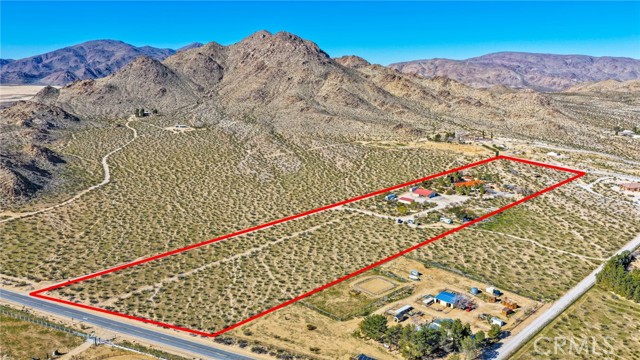 Detail Gallery Image 68 of 75 For 31024 Rabbit Springs Rd, Lucerne Valley,  CA 92356 - 4 Beds | 5 Baths