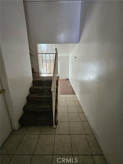 Detail Gallery Image 2 of 23 For 16463 Joy St, Lake Elsinore,  CA 92530 - 3 Beds | 2/1 Baths