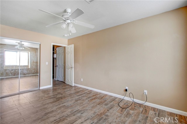 Image 16 of 20 For 15514 Avenida Manzana