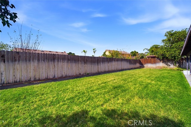 Detail Gallery Image 36 of 38 For 1080 Brentwood, Rialto,  CA 92376 - 3 Beds | 2 Baths