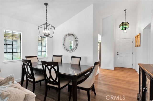 11722 Oak Street, Apple Valley CA: https://media.crmls.org/medias/6e89da6a-d34c-4d18-8612-9c7a354e5587.jpg
