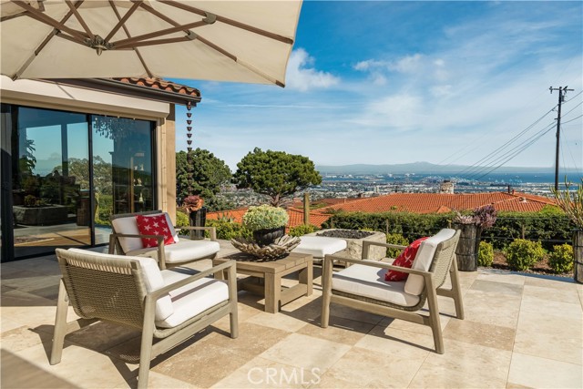 2350 Daladier Drive, Rancho Palos Verdes, California 90275, 4 Bedrooms Bedrooms, ,3 BathroomsBathrooms,Residential,Sold,Daladier,PV22055462