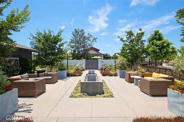 113 Spur St, Rancho Mission Viejo CA: https://media.crmls.org/medias/6e8a553d-9eb0-4fc0-a3f1-58d6bc6856c4.jpg