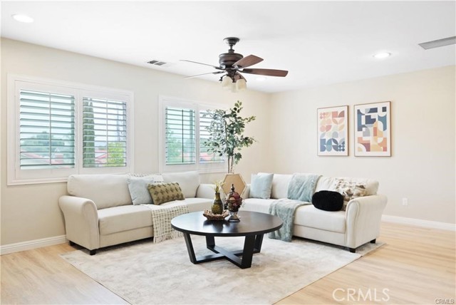 Image 22 of 40 For 29851 Fox Creek Drive