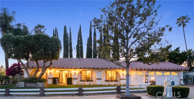 Detail Gallery Image 34 of 36 For 2117 Capuchin Way, Claremont,  CA 91711 - 4 Beds | 2 Baths