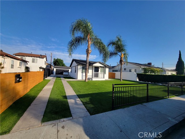 Detail Gallery Image 2 of 23 For 6122 Wilcox, Maywood,  CA 90270 - – Beds | – Baths