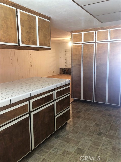 Detail Gallery Image 5 of 16 For 14524 Lighthouse Ln, Helendale,  CA 92342 - 2 Beds | 2 Baths