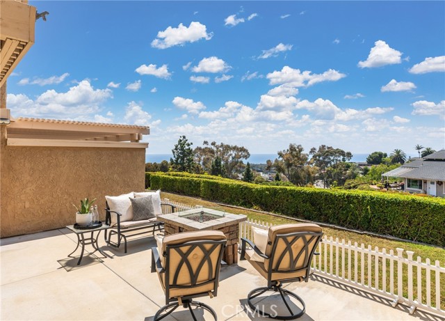 308 Avenida Adobe, San Clemente CA: https://media.crmls.org/medias/6e8bda0b-4084-490f-8237-3915c260bd2b.jpg