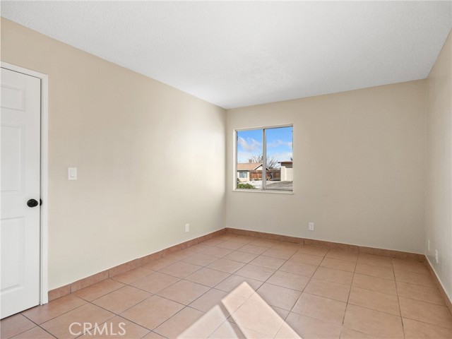 Detail Gallery Image 20 of 35 For 16615 Batson Pl, Victorville,  CA 92395 - 4 Beds | 2 Baths