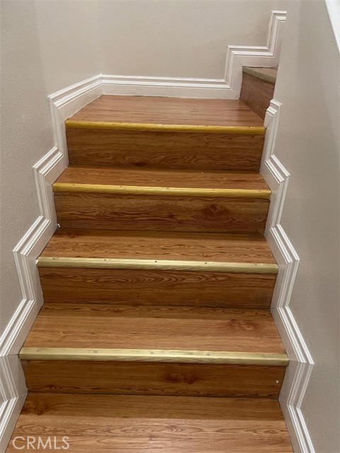 Detail Gallery Image 19 of 38 For 926 W. La Jolla St #E,  Placentia,  CA 92870 - 4 Beds | 4 Baths
