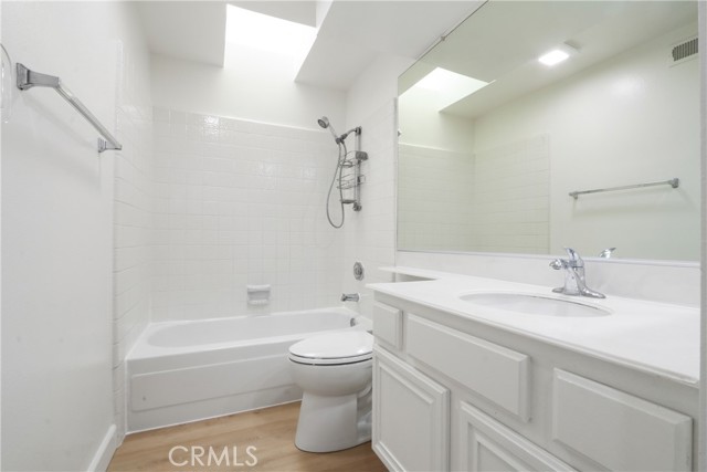 Detail Gallery Image 17 of 20 For 22 Fabriano, Irvine,  CA 92620 - 2 Beds | 2 Baths