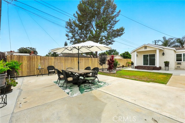 10612 Mcnerney Avenue, South Gate CA: https://media.crmls.org/medias/6e8eb426-8272-495c-b5d4-37cb98c9e71b.jpg