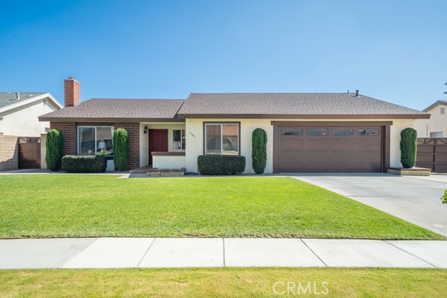 1382 Elmwood St, Upland, CA 91786