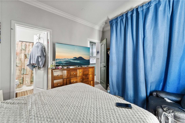 Detail Gallery Image 28 of 34 For 4803 Hawk Ridge Ave, Fontana,  CA 92336 - 4 Beds | 3/1 Baths