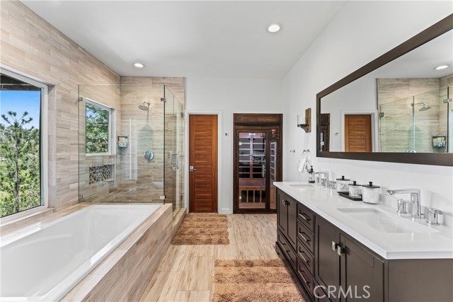 Detail Gallery Image 25 of 63 For 279 Fairway Dr, Lake Arrowhead,  CA 92352 - 6 Beds | 4/1 Baths