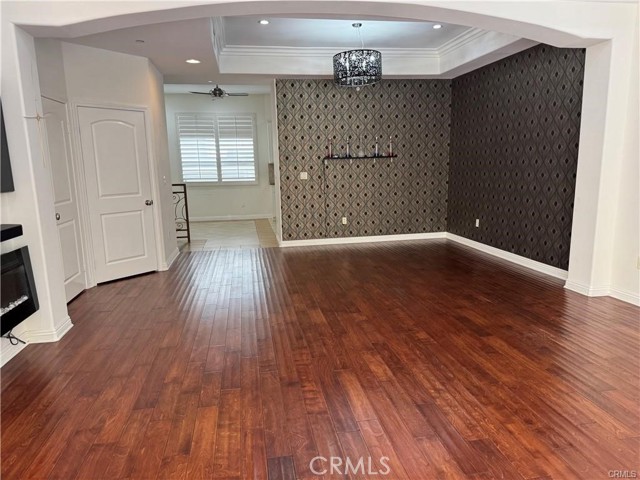 14535 Margate Street, Sherman Oaks CA: https://media.crmls.org/medias/6e9103c9-04d9-45e4-a22f-ba8967ea8627.jpg