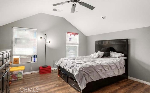 Detail Gallery Image 20 of 29 For 160 Friesian, Norco,  CA 92860 - 5 Beds | 3/1 Baths